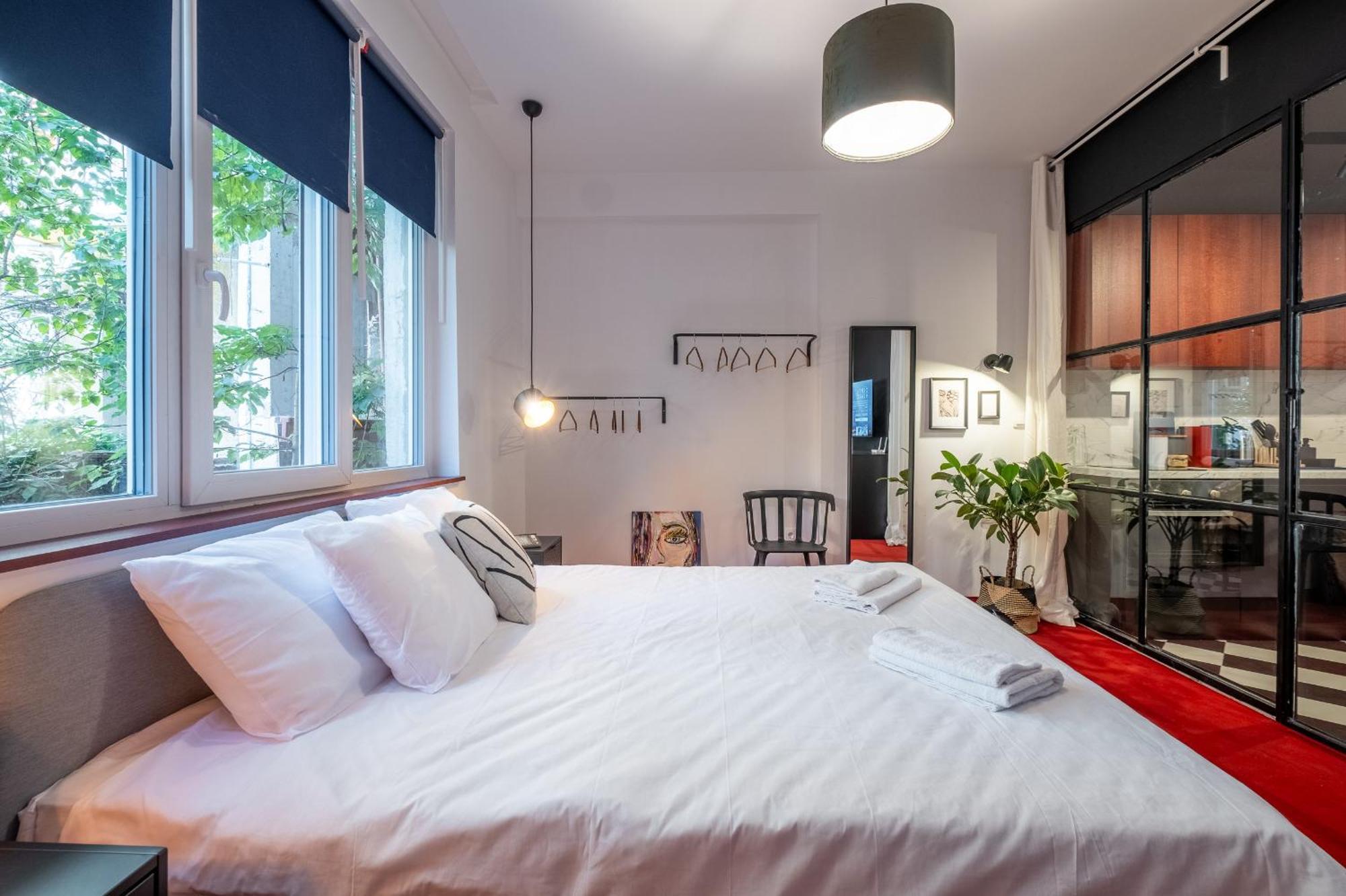 Central Art-Inspired Flat With Private Garage Sofia Extérieur photo